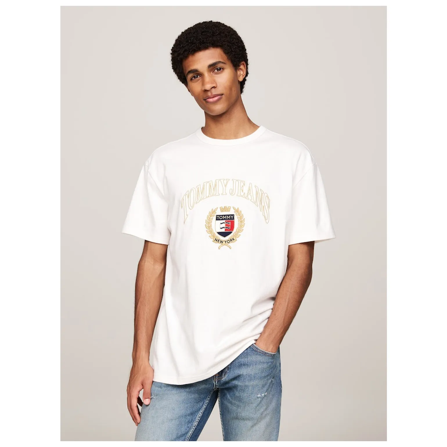 TJM REG TJ GOLD CREST TEE