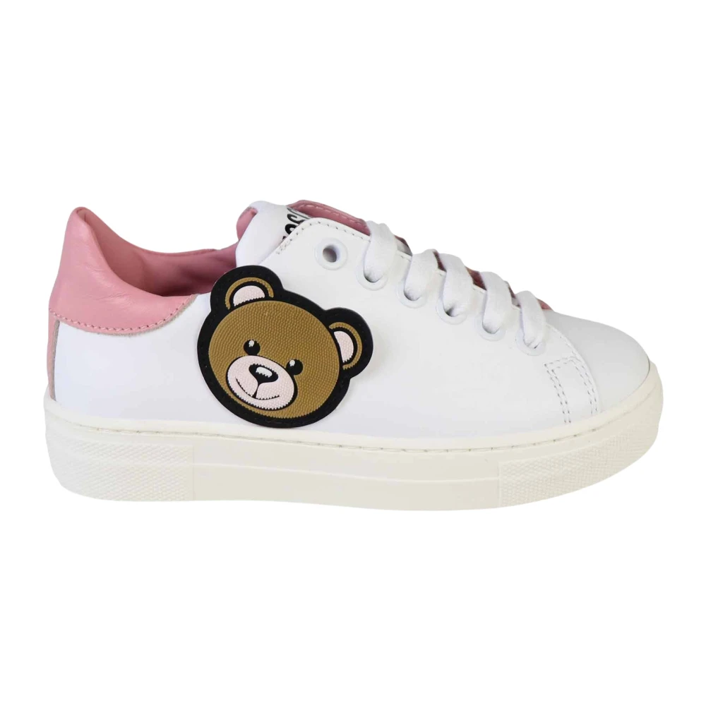 Weiße Sneakers